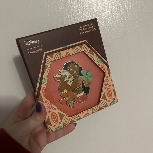 Loungefly Disney Moana and Pua Floral Glitter Limited Edition 1000 Pin NWT - Picture 1 of 11